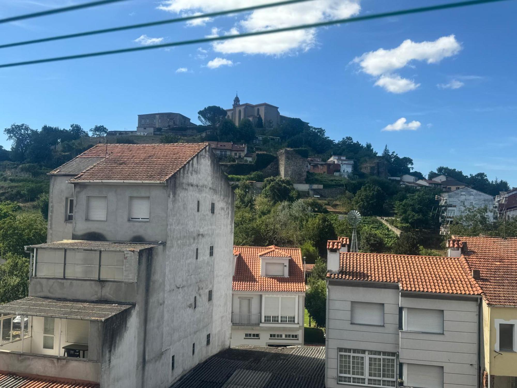 El Rincon De Emilio Apartment Monforte De Lemos Exterior photo